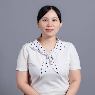 李佳凌